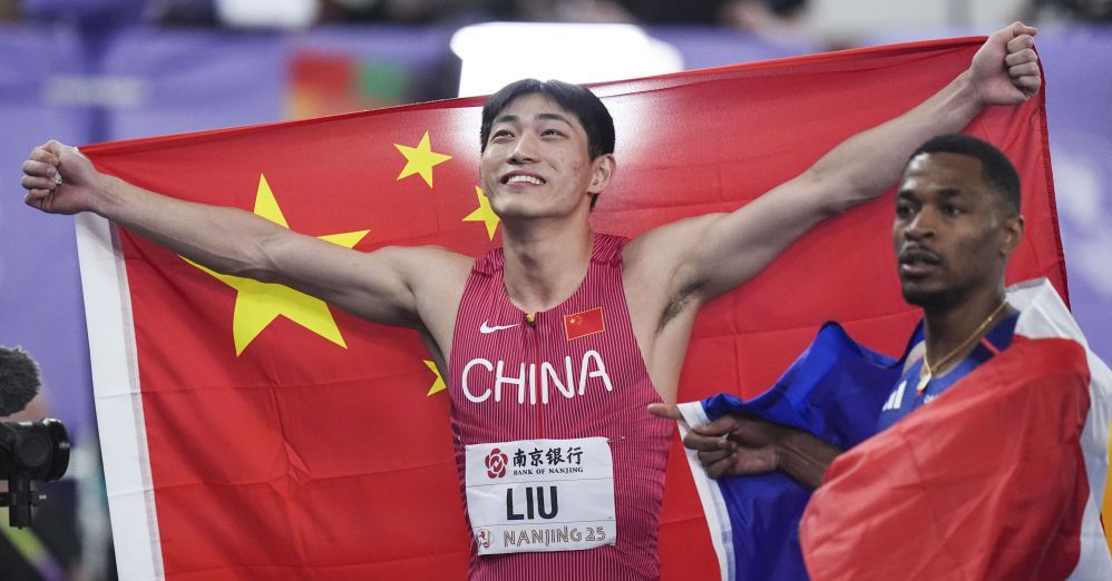 最想“偷师”队友的哪种特质？泽林斯基：姆希塔良的足球智慧